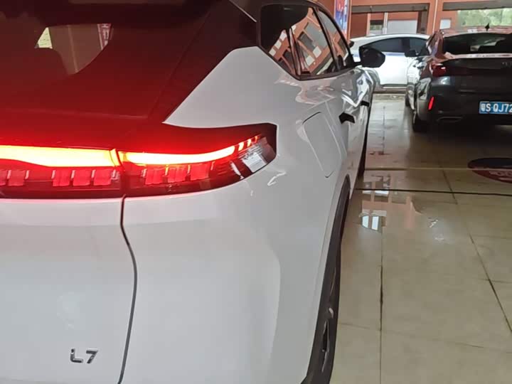 Dongfeng Aeolus L7, 2025 — фото 8 из 9