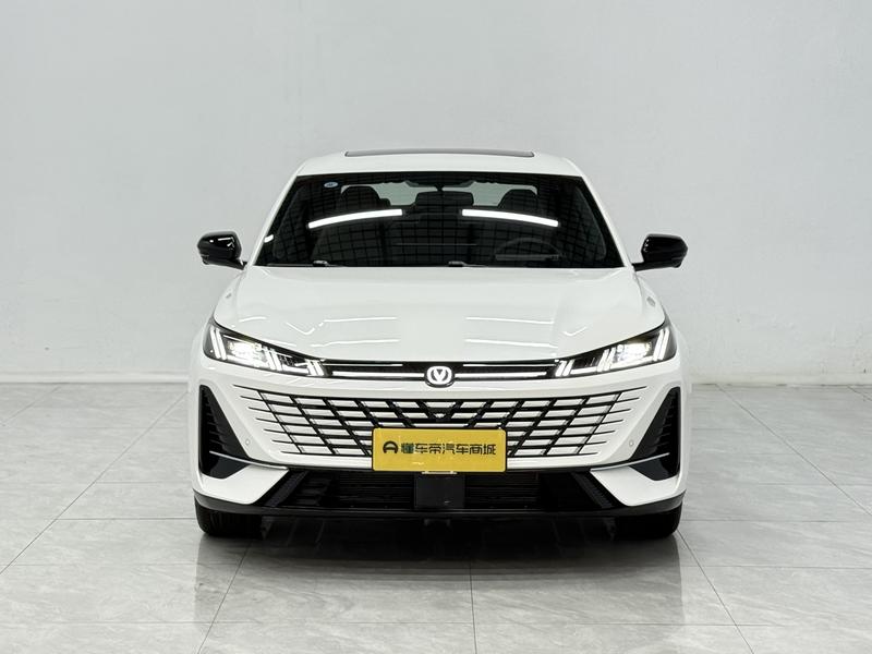 Changan Eado Plus, 2026 — фото 2 из 12