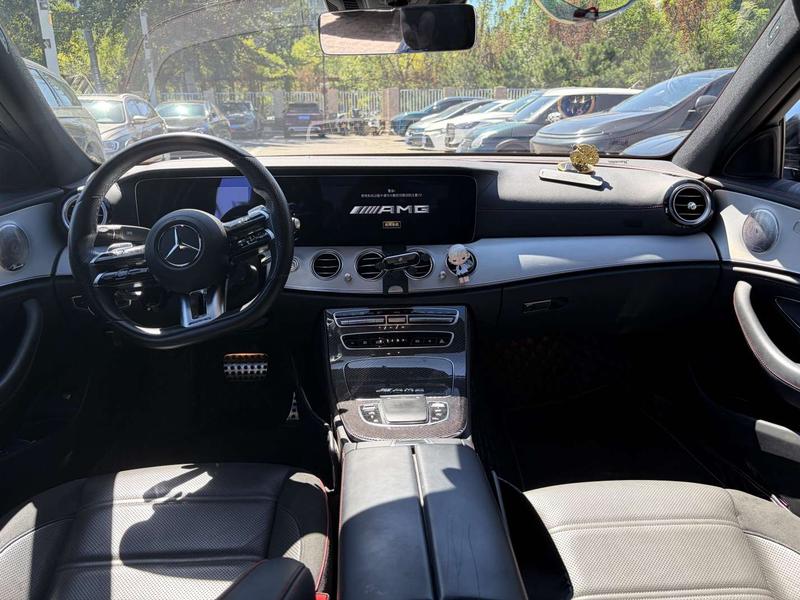 Mercedes-Benz E-Class AMG, 2022 — фото 8 из 12