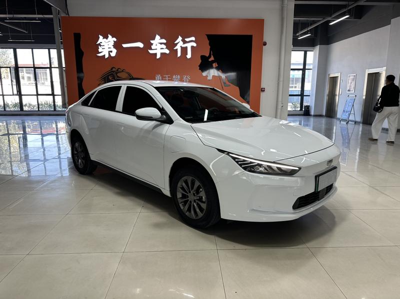 Geely Geometry A, 2023 — фото 2 из 10