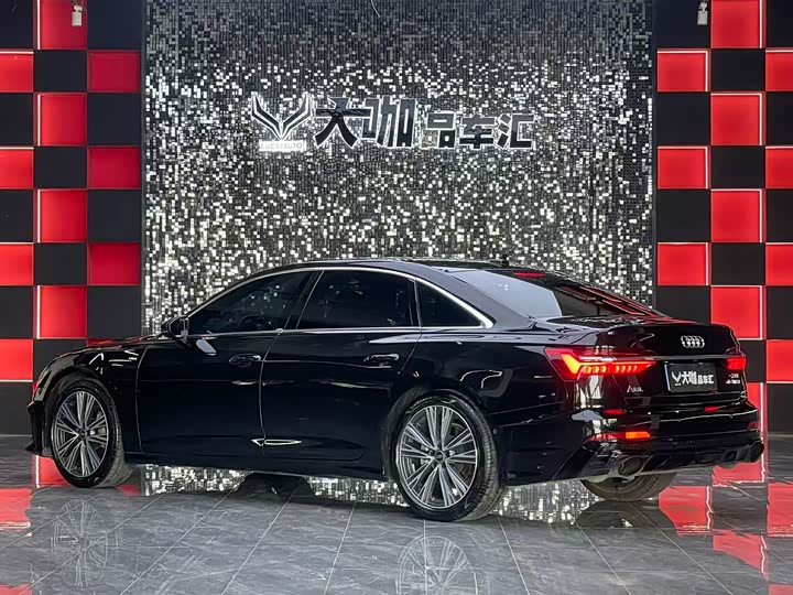Audi A6L, 2024 — фото 3 из 9