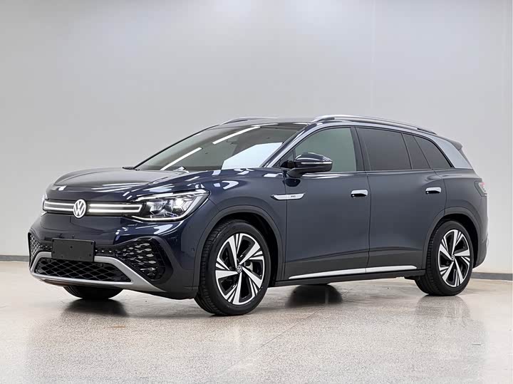Volkswagen ID.6 Crozz, 2023 — купить в Перми под ключ