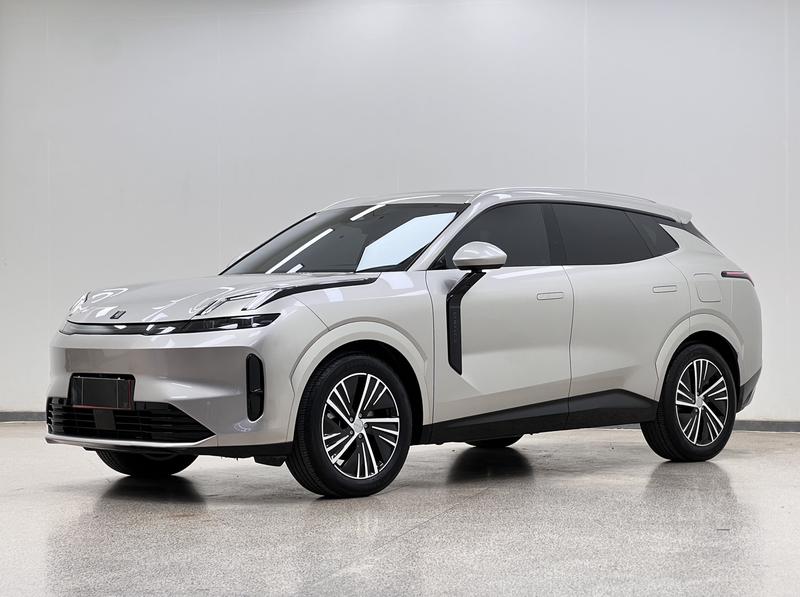Lynk & Co 08 EM-P Hybrid, 2024 — купить в Ярославле под ключ