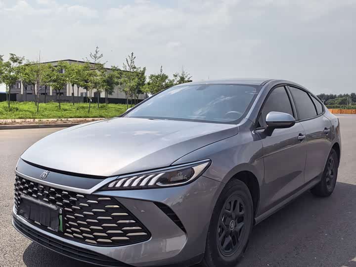 BYD Qin Plus, 2025 — фото 2 из 9