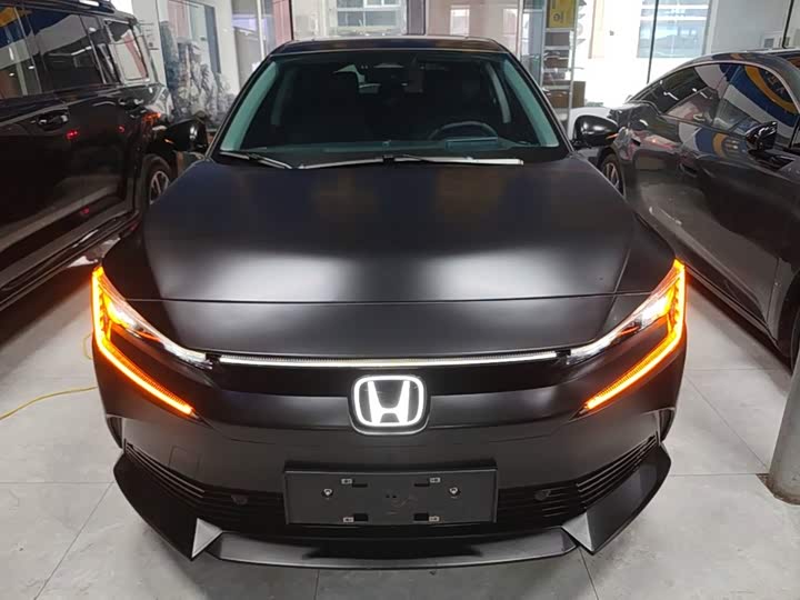 Honda e:NP2, 2025 — фото 3 из 9
