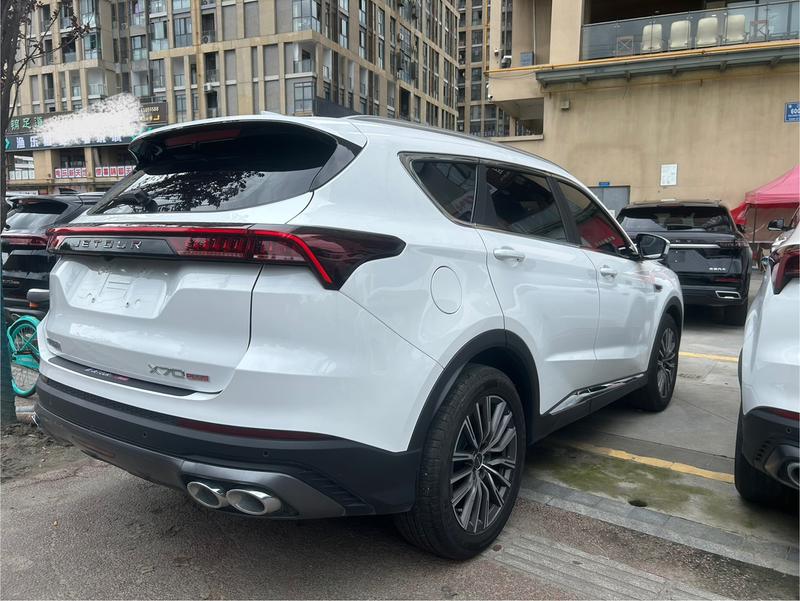 Jetour X70 Plus, 2023 — фото 6 из 12