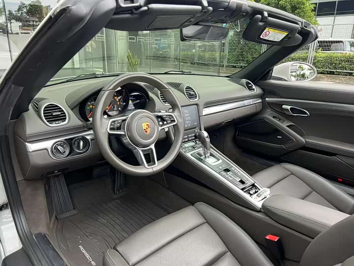 Porsche 718, 2022 — фото 6 из 9