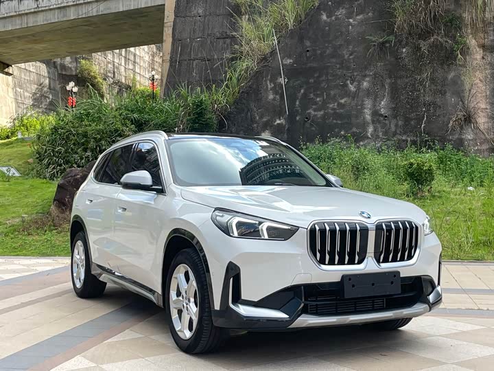 BMW X1, 2023 — фото 3 из 9