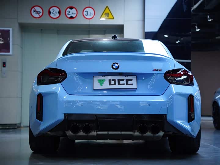 BMW M2, 2025 — фото 7 из 9