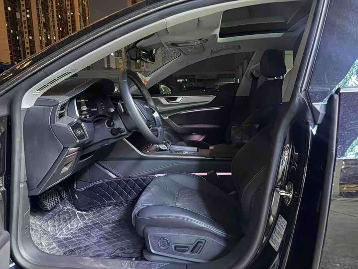 Audi A7L, 2025 — фото 5 из 5