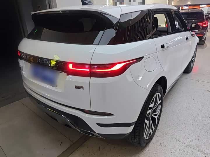 Land Rover Range Rover Evoque L, 2024 — фото 7 из 9