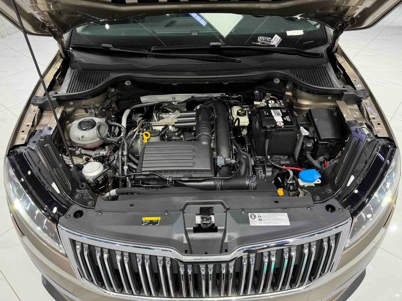 Skoda Karoq, 2023 — фото 8 из 12