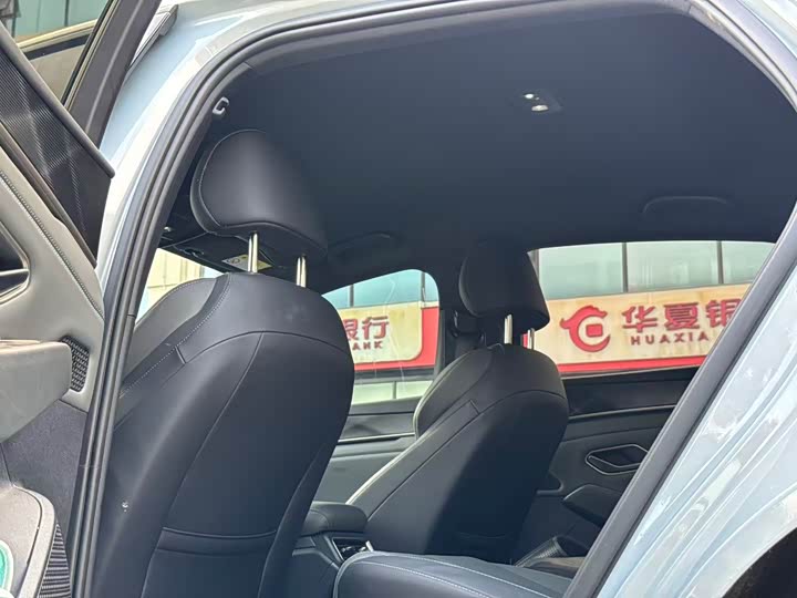 BYD Qin L, 2024 — фото 6 из 9