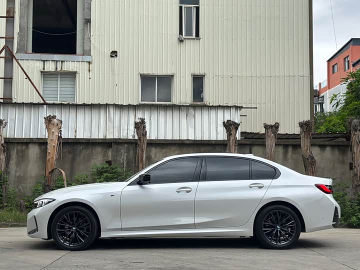 BMW 3 Series, 2023 — фото 5 из 9