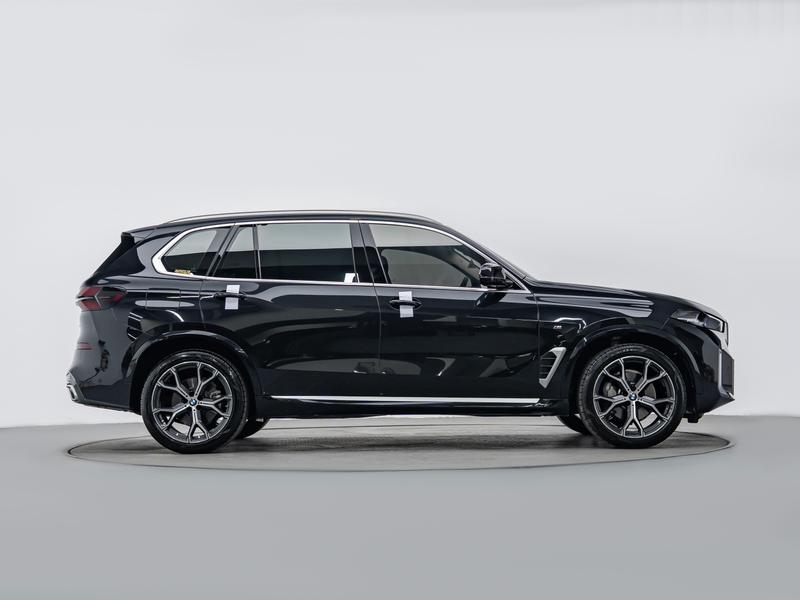 BMW X5, 2025 — фото 8 из 12