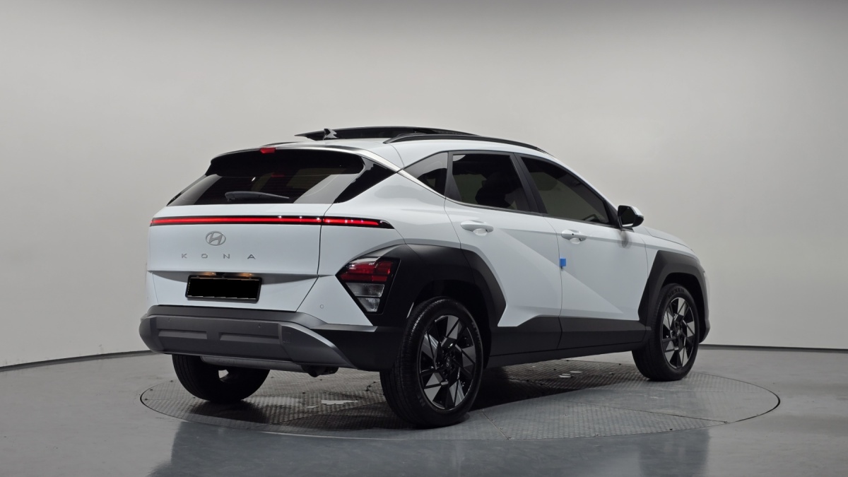 Hyundai Kona, 2024 — фото 2 из 12