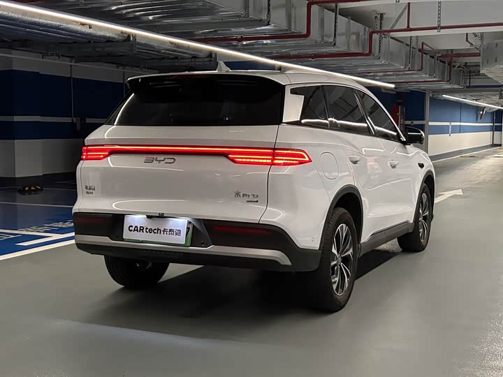 BYD Song Pro Hybrid, 2025 — фото 4 из 9