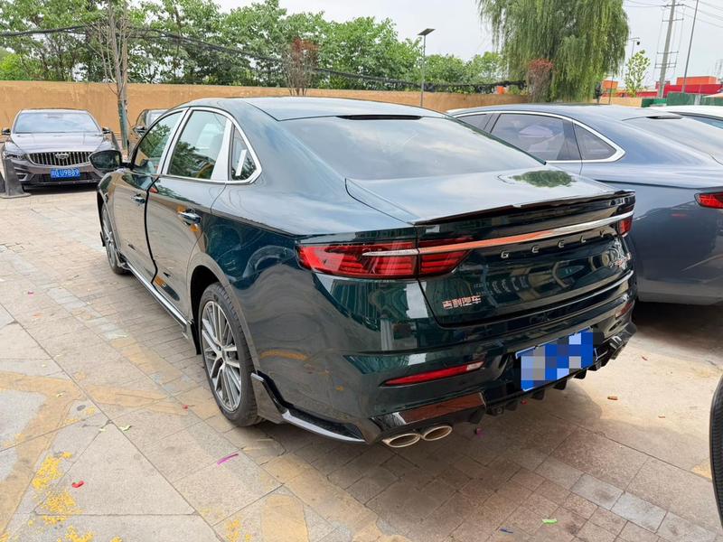 Geely Preface, 2023 — фото 4 из 12