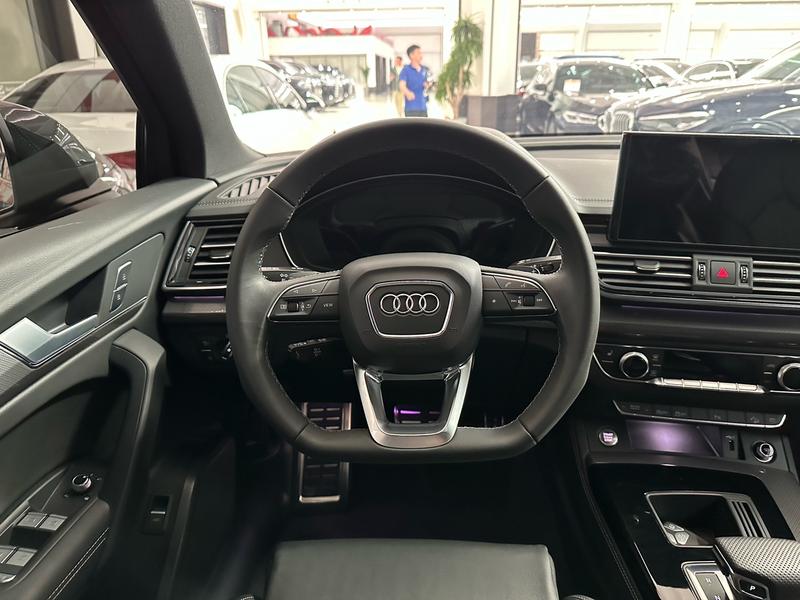Audi Q5L, 2023 — фото 10 из 12
