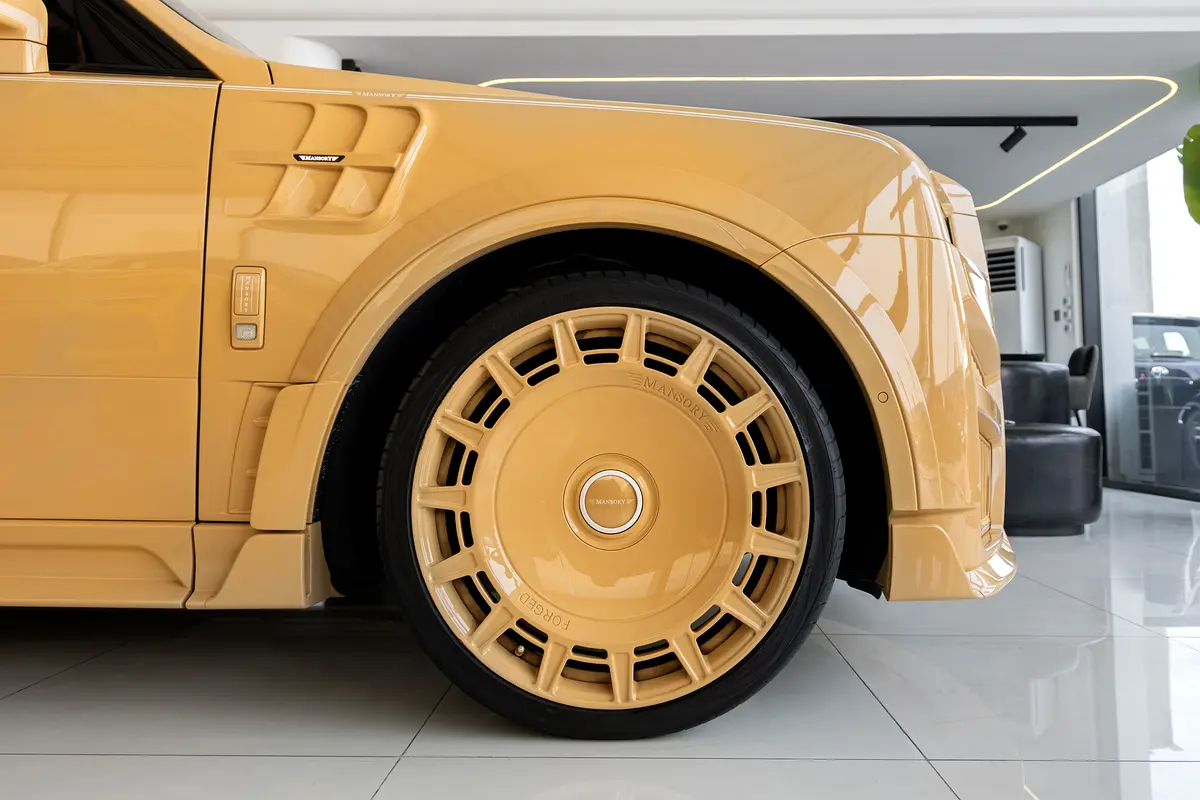 Rolls-Royce Cullinan, 2025 — фото 8 из 10