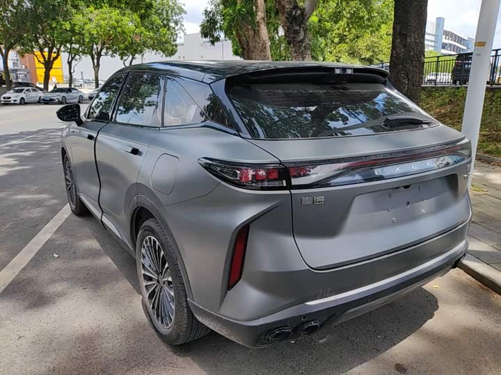 Exeed RX C-DM Hybrid, 2024 — фото 5 из 9