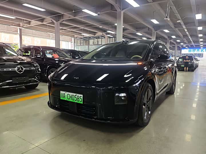 LiXiang i8, 2025 — купить в Санкт-Петербурге под ключ