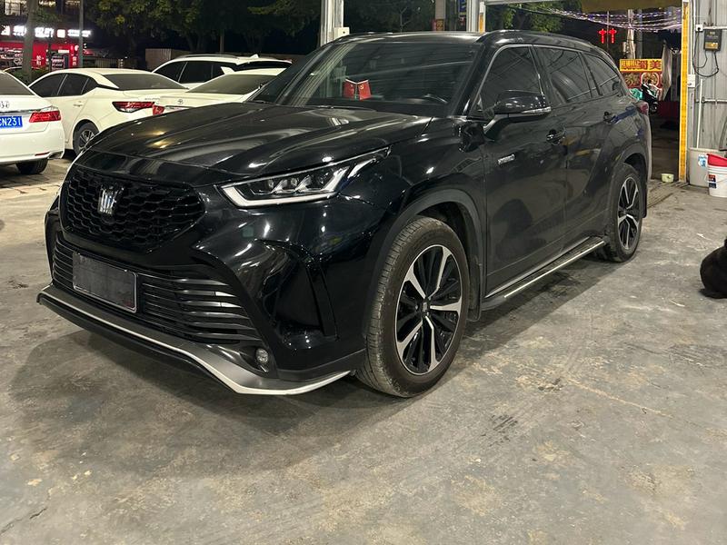 Toyota Crown Kluger, 2022 — купить в Самаре под ключ