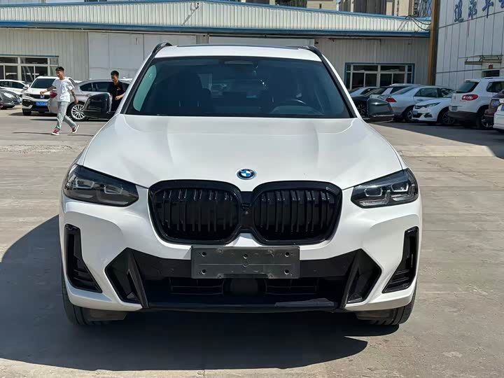 BMW iX3, 2022 — фото 2 из 9
