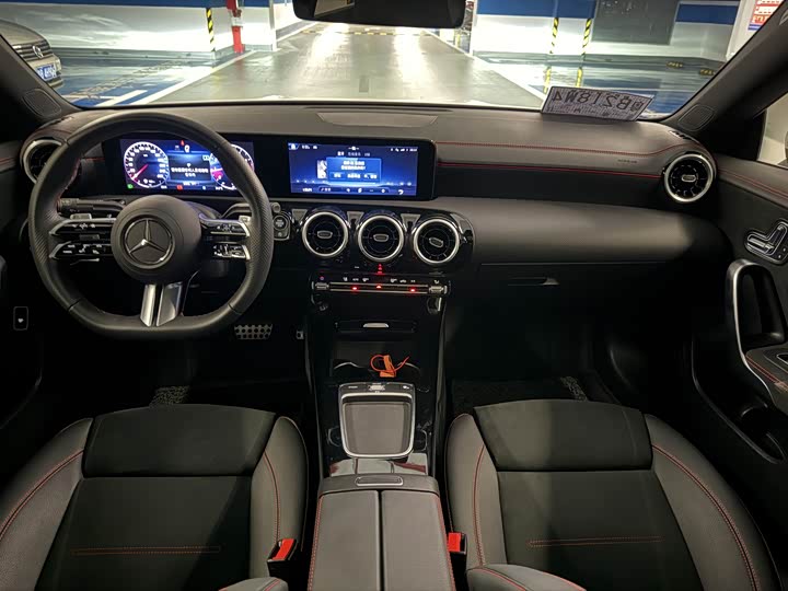 Mercedes-Benz CLA-Class, 2024 — фото 9 из 9
