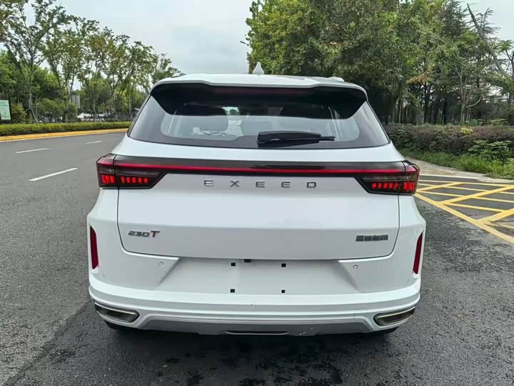 Exeed LX C-DM Hybrid, 2022 — фото 5 из 5