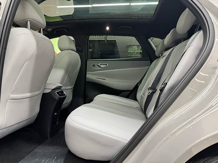 BYD Sea Lion 06 Hybrid/EV, 2026 — фото 9 из 9