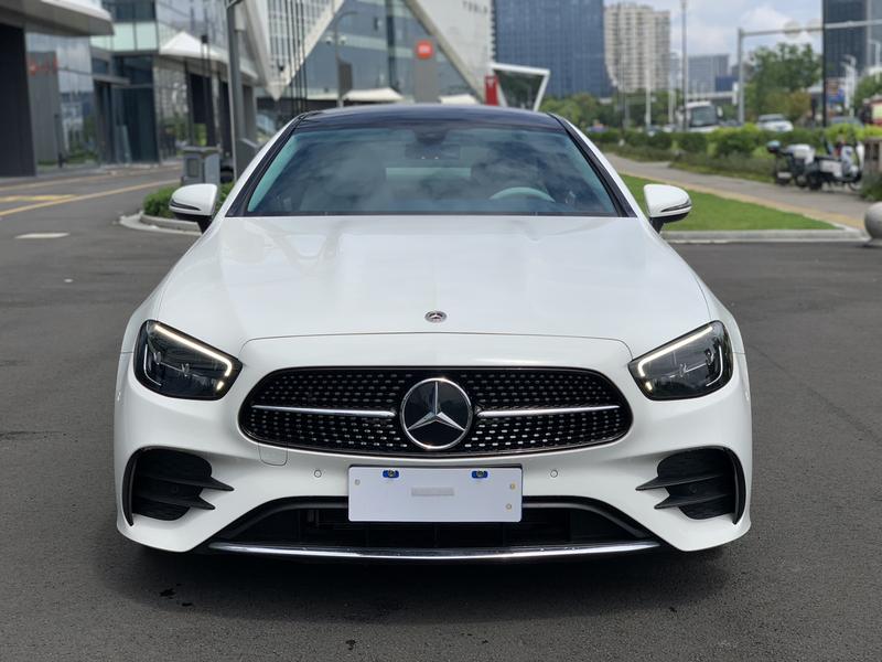 Mercedes-Benz E-Class, 2023 — фото 2 из 12