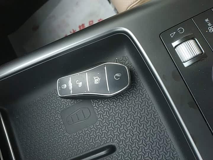 BYD Song Pro Hybrid, 2024 — фото 9 из 9