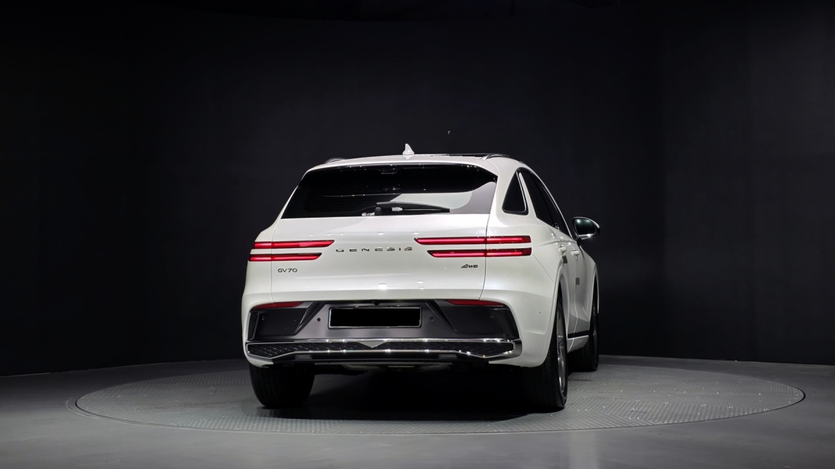 Genesis GV70, 2024 — фото 4 из 12
