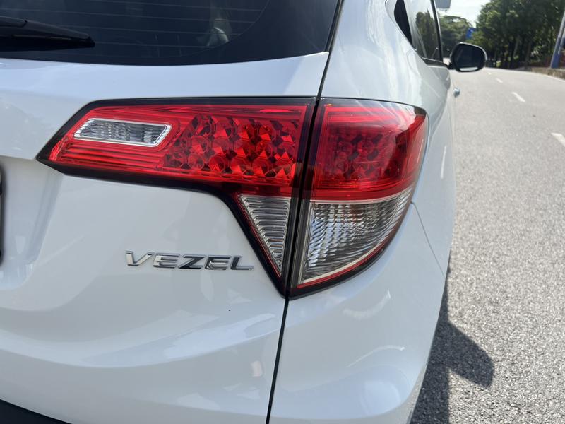 Honda Vezel, 2022 — фото 9 из 12