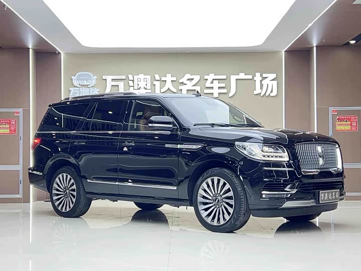Lincoln Navigator, 2021 — фото 3 из 9