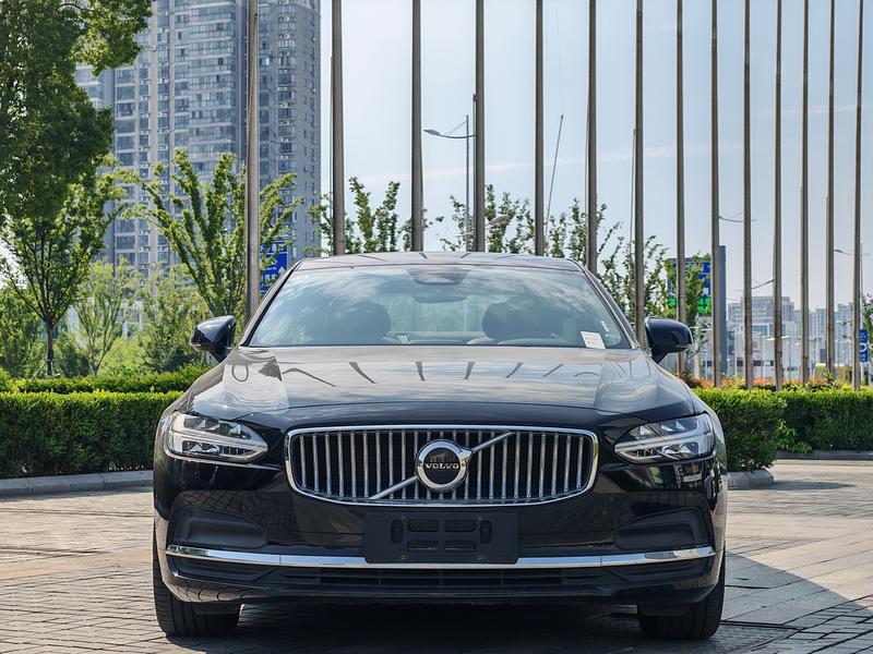 Volvo S90, 2025 — фото 2 из 12