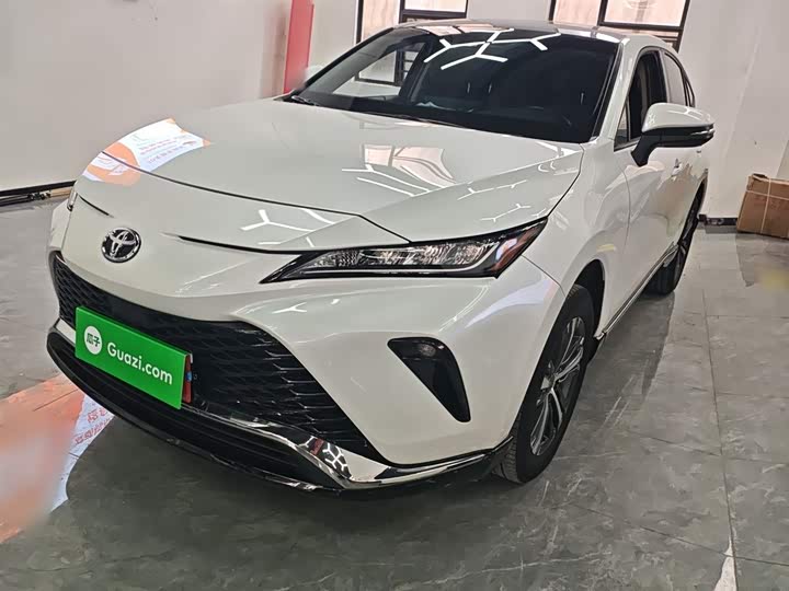 Toyota Venza, 2023 — купить в Перми под ключ