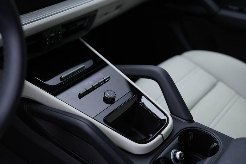 Porsche Cayenne, 2025 — фото 10 из 12