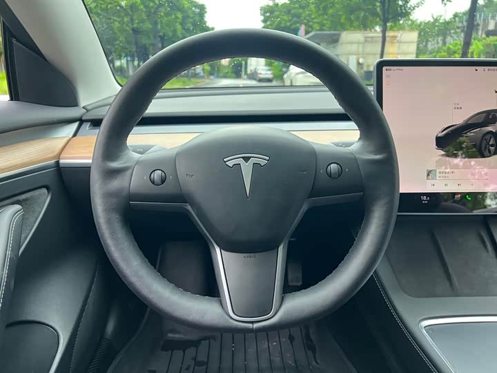 Tesla Model 3, 2021 — фото 4 из 9