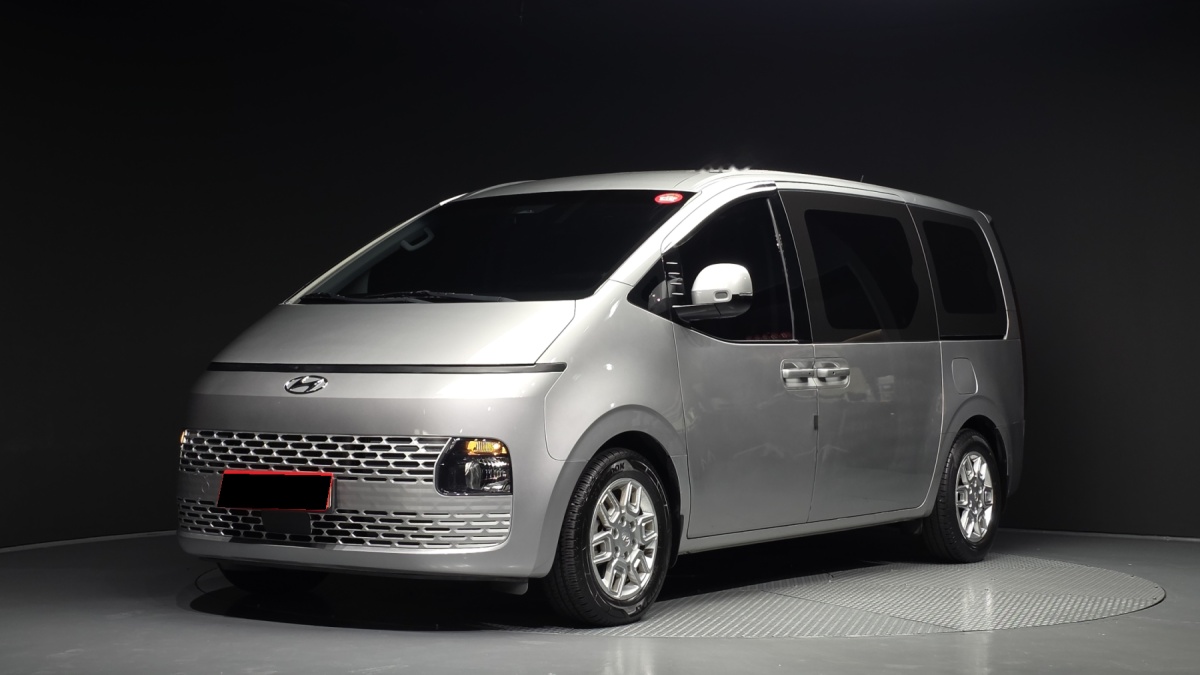 Hyundai Staria, 2022 — купить в Самаре под ключ