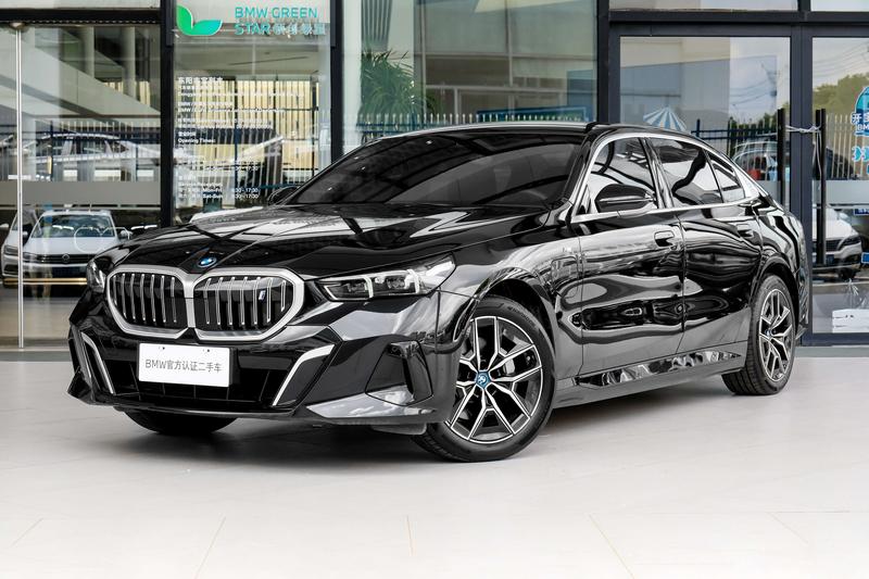 BMW i5, 2025 — купить в Белгороде под ключ