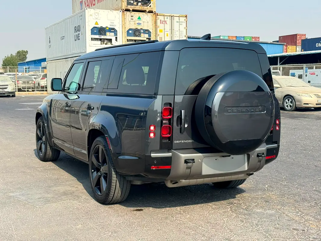 Land Rover Defender, 2026 — фото 7 из 10