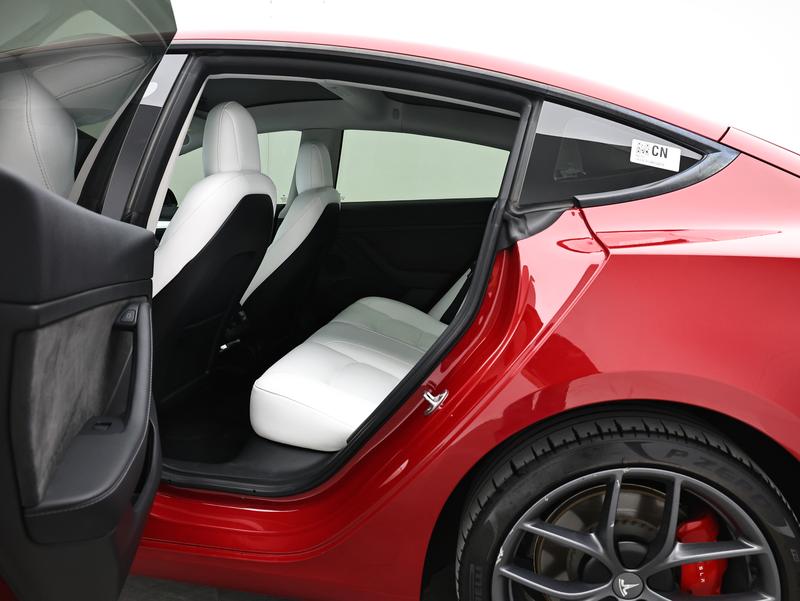 Tesla Model 3, 2021 — фото 11 из 12