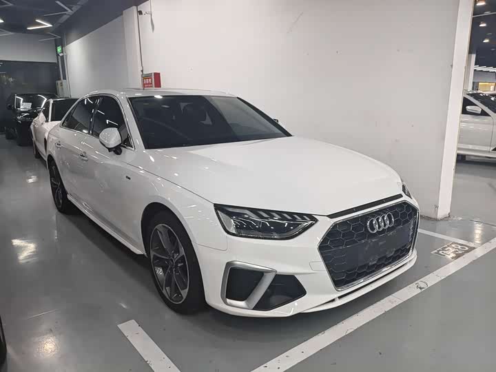 Audi A4L, 2023 — фото 3 из 9