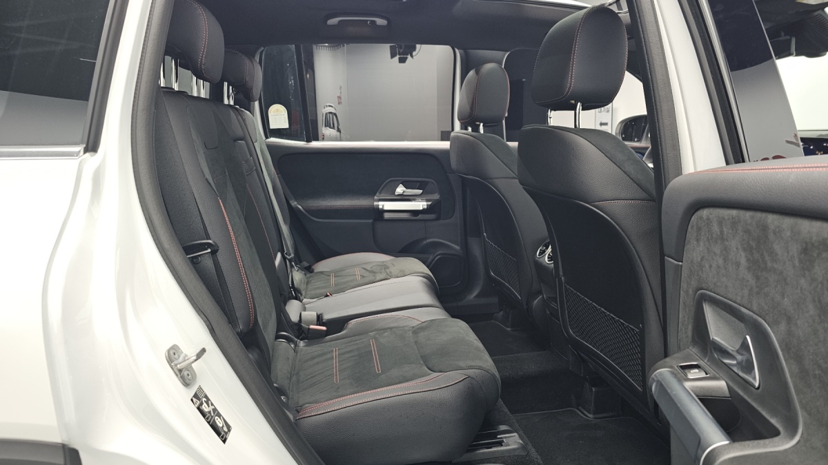 Mercedes-Benz GLB-Class, 2025 — фото 11 из 12