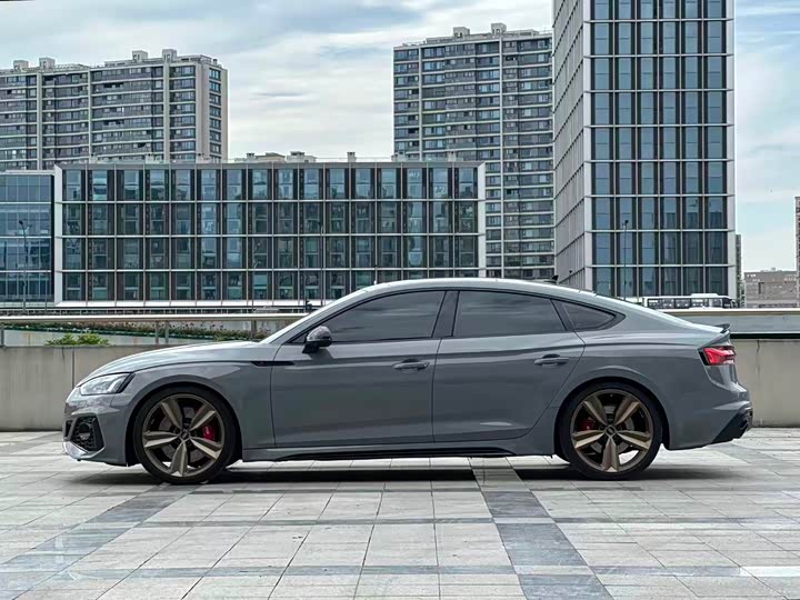 Audi RS 5, 2023 — фото 7 из 9