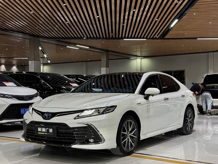 Toyota Camry, 2022 — купить в Санкт-Петербурге под ключ