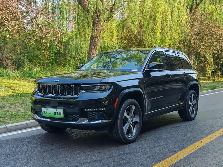 Jeep Grand Cherokee Hybrid, 2025 — купить в Иванове под ключ