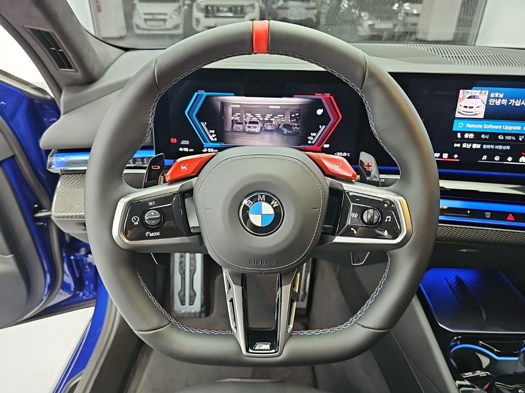 BMW M5, 2025 — фото 9 из 12